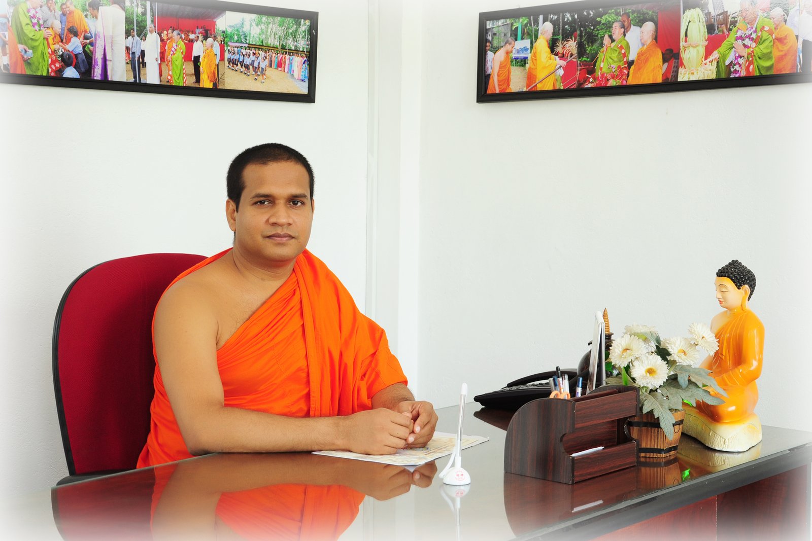 Rev. Kumburugamuwe Soratha Thero, Director